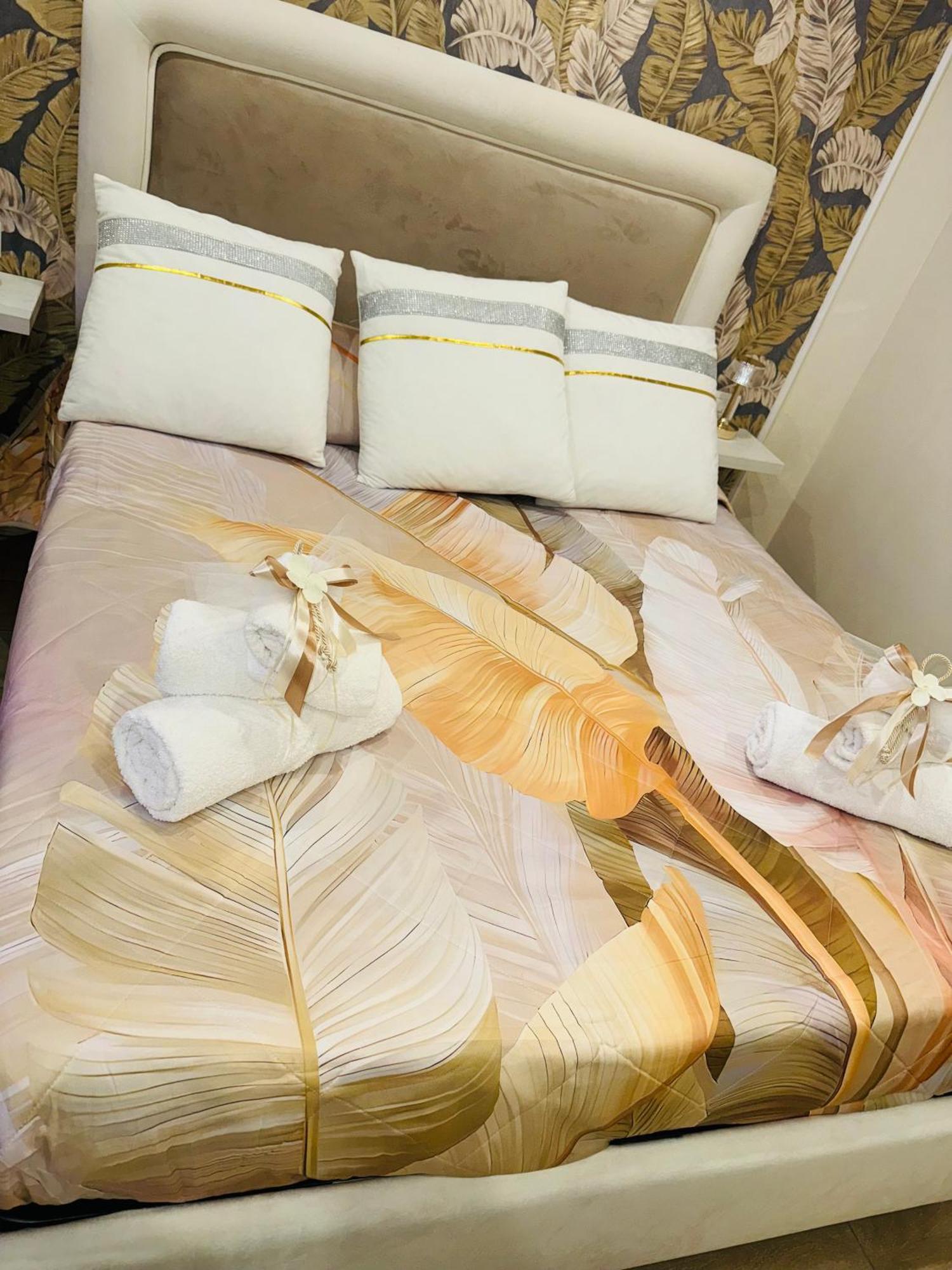 La Dimora Dei Sogni Sedil Capuano Home Suite Неаполь Екстер'єр фото